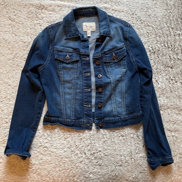 Gently worn Jessica Simpson stretch denim jacket - Picture 1 of 3